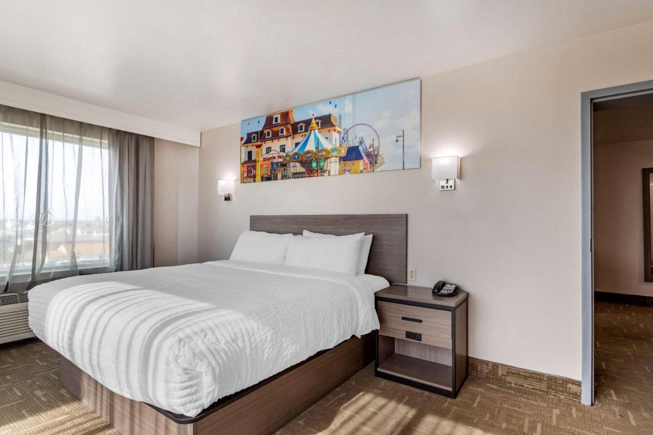 Clarion Pointe Galveston Seawall Bagian luar foto