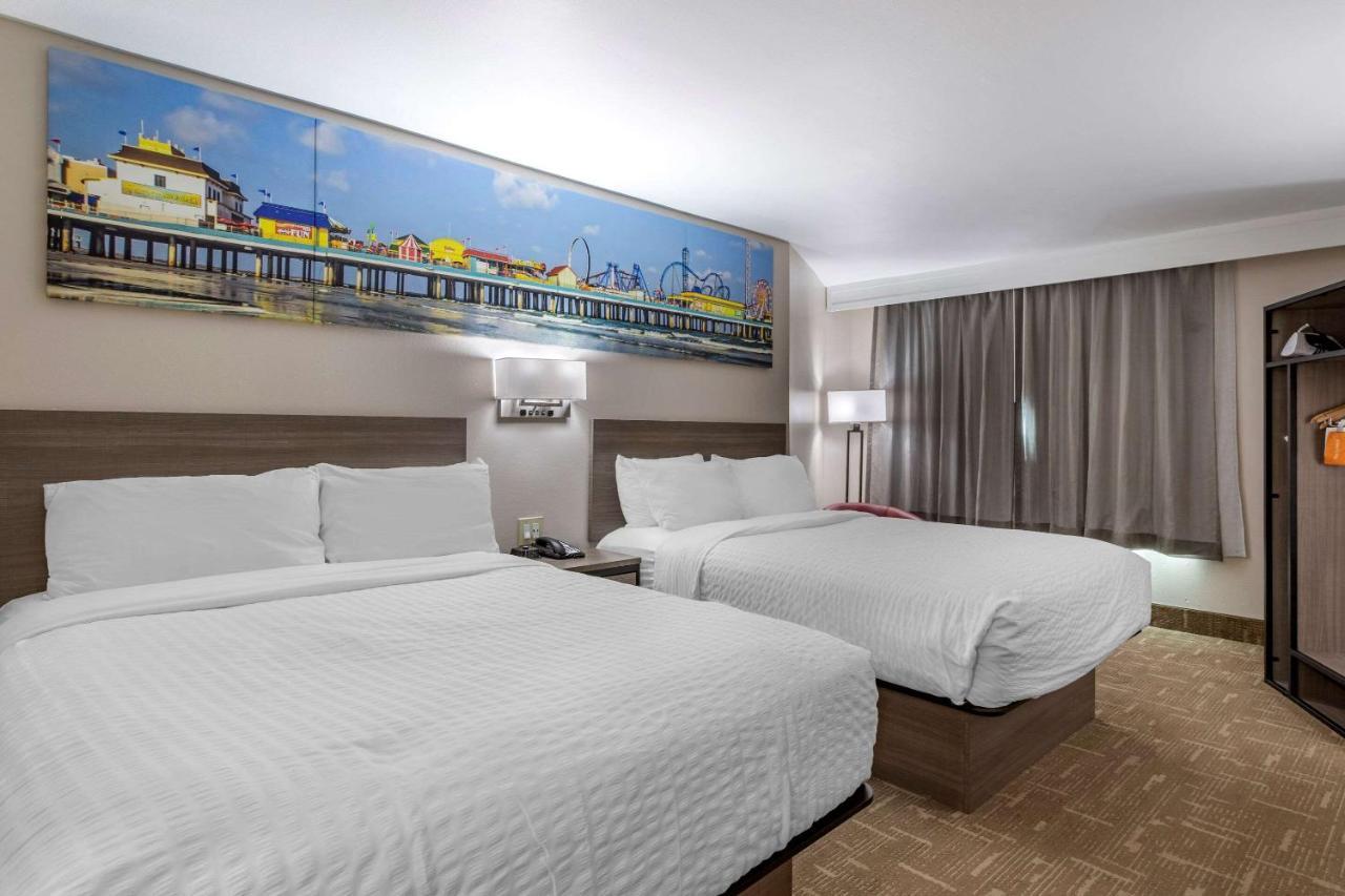 Clarion Pointe Galveston Seawall Bagian luar foto